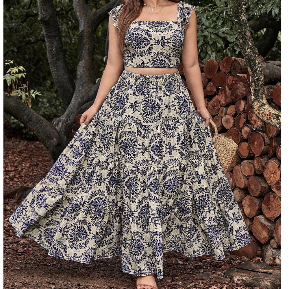 Boho Floral Print Ruffle Sleeve Cropped Top Maxi Skirt Set - Picture 2 of 4